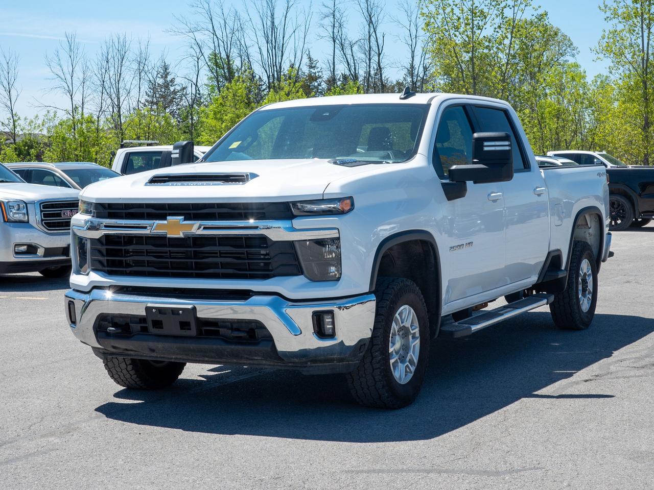 2025 Chevrolet SILVERADO 2500HD LT - 6.6L V8 Diesel Engine   WiFi Hotspot Photo3