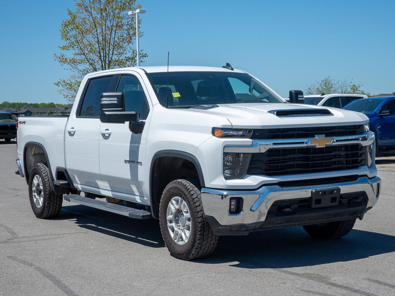 2025 Chevrolet SILVERADO 2500HD LT - 6.6L V8 Diesel Engine   WiFi Hotspot Photo