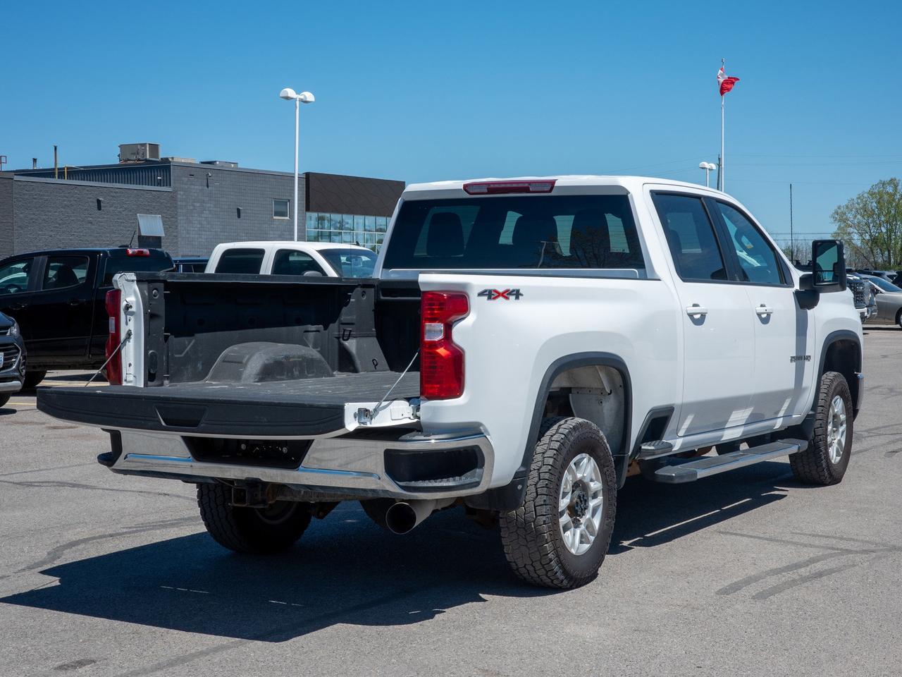 2025 Chevrolet SILVERADO 2500HD LT - 6.6L V8 Diesel Engine   WiFi Hotspot Photo