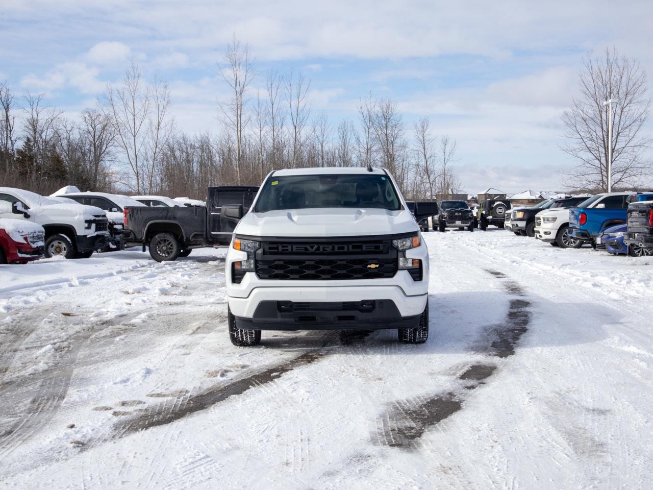 2022 Chevrolet Silverado 1500 Custom- Remote Vehicle Start Photo2