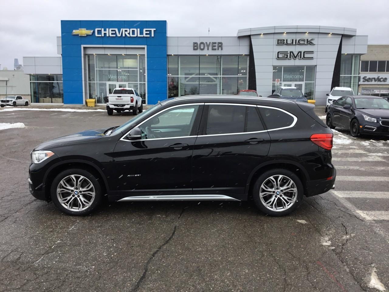 2018 BMW X1 xDrive28i Photo