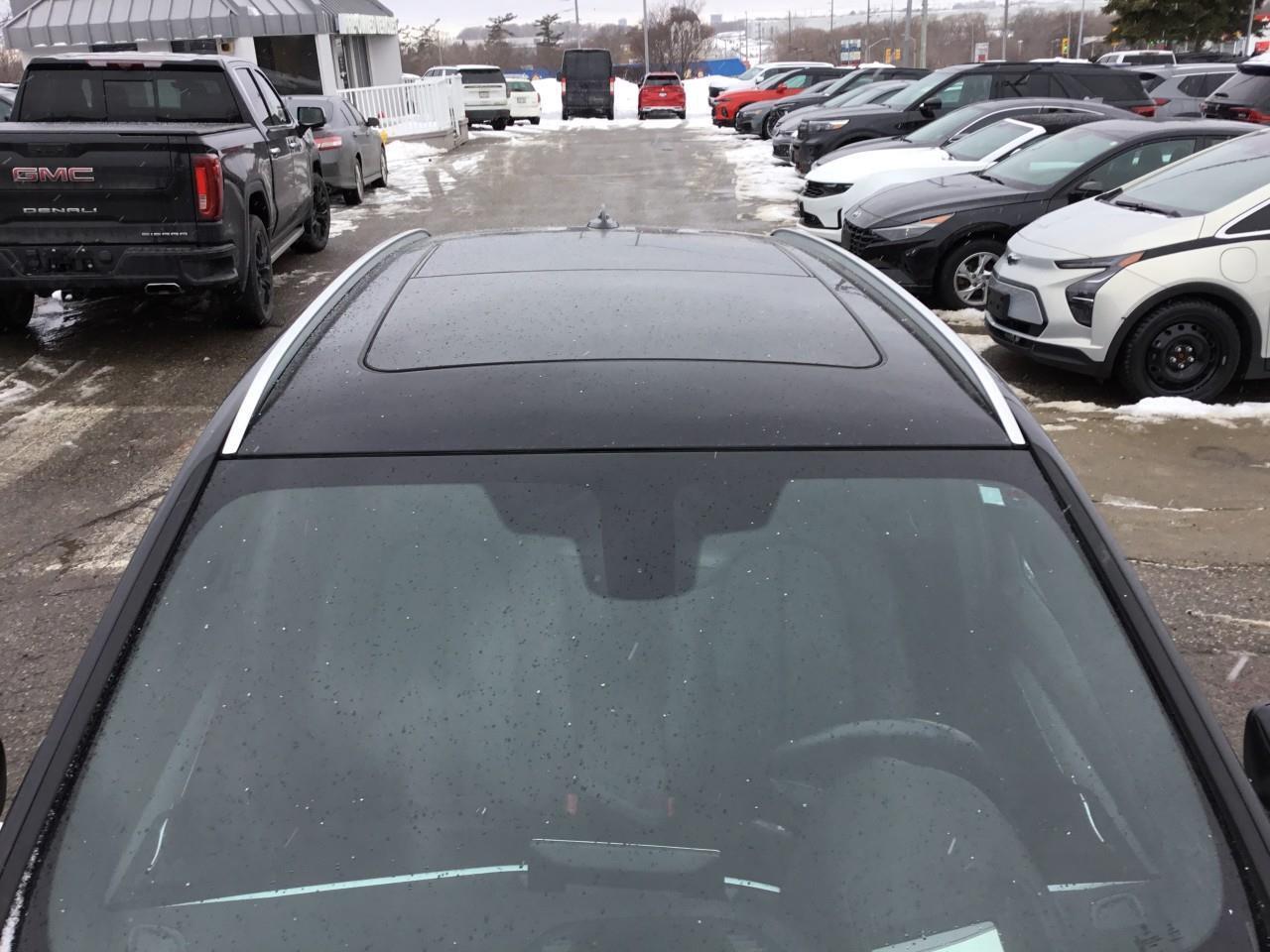 2018 BMW X1 xDrive28i Photo