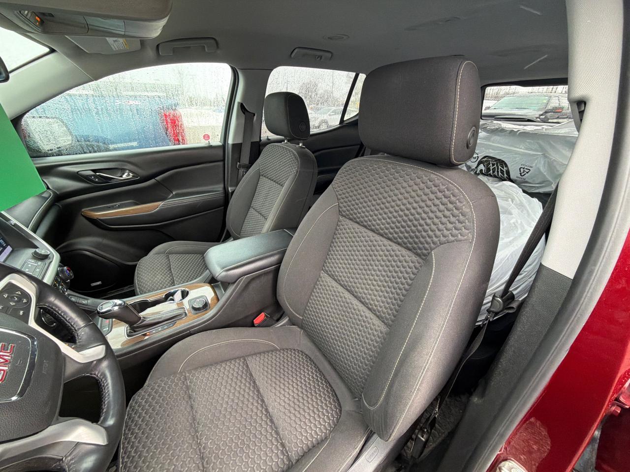 2018 GMC Acadia SLE-2 Front-Wheel Drive Photo