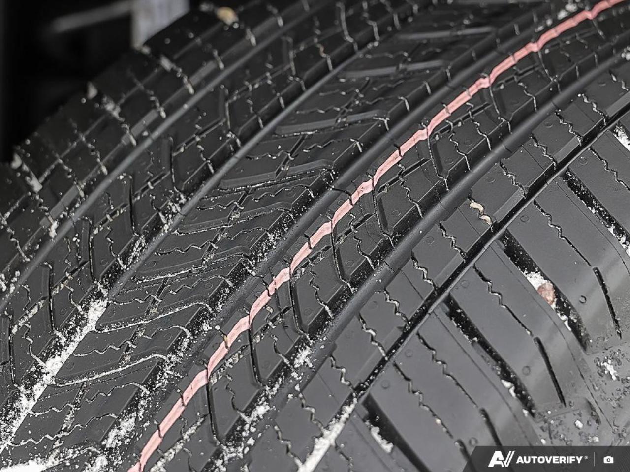 2026 GMC Sierra 1500 Crew Cab Standard Box 4-Wheel Drive SLT Photo