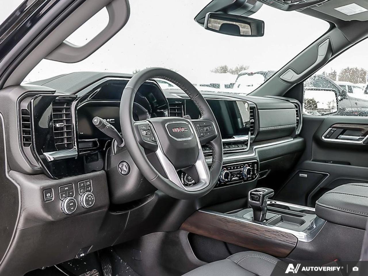 2026 GMC Sierra 1500 Crew Cab Standard Box 4-Wheel Drive SLT Photo