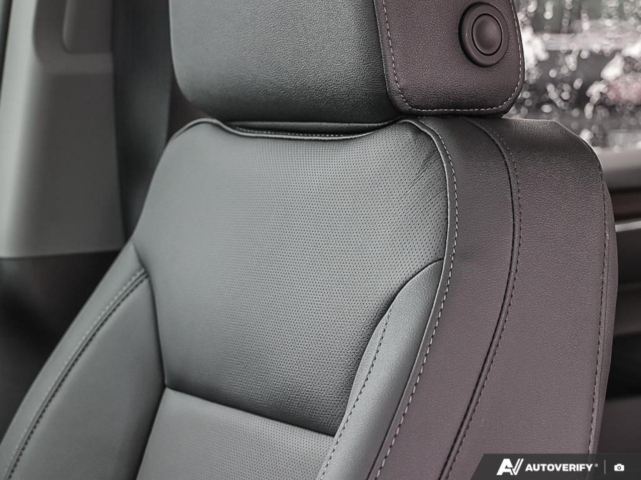 2026 GMC Sierra 1500 Crew Cab Standard Box 4-Wheel Drive SLT Photo