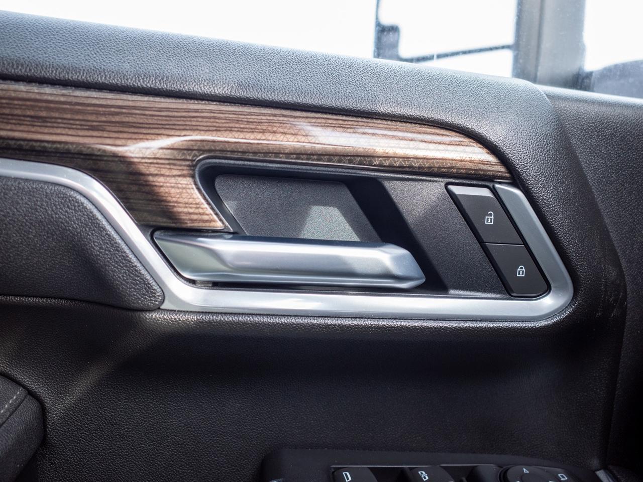 2025 Chevrolet SILVERADO 2500HD LT - Tow Hooks   Back-Up Camera Photo