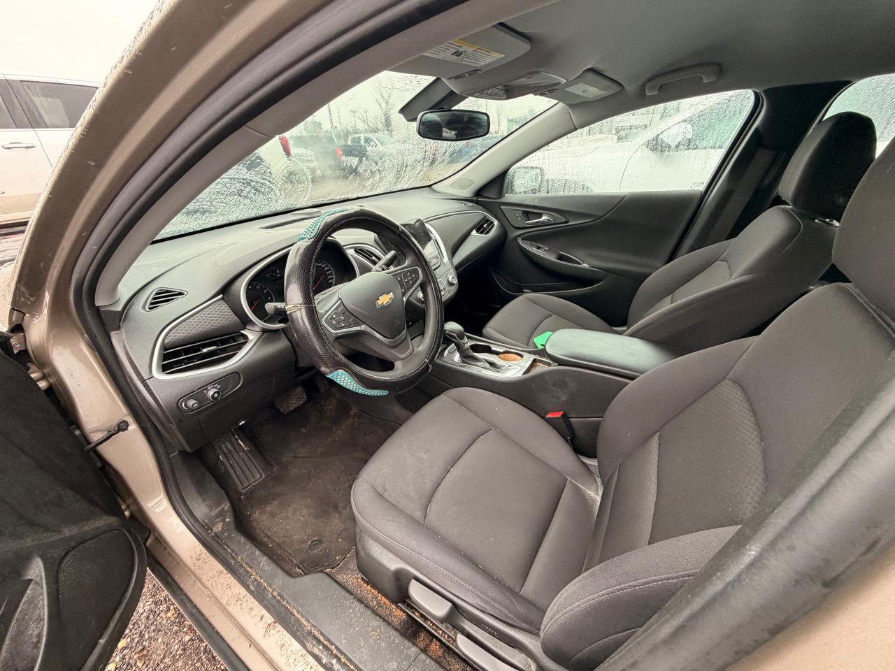 2022 Chevrolet Malibu LS w/1LS 4dr Sedan Photo