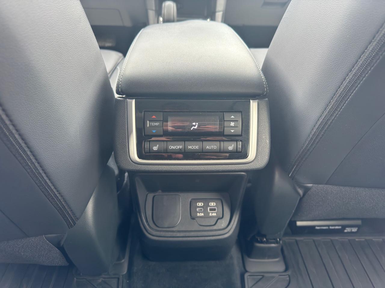 2023 Subaru ASCENT LIMITED   LIMITED   7 SEATS   CLEAN CARFAX   ADAPT Photo