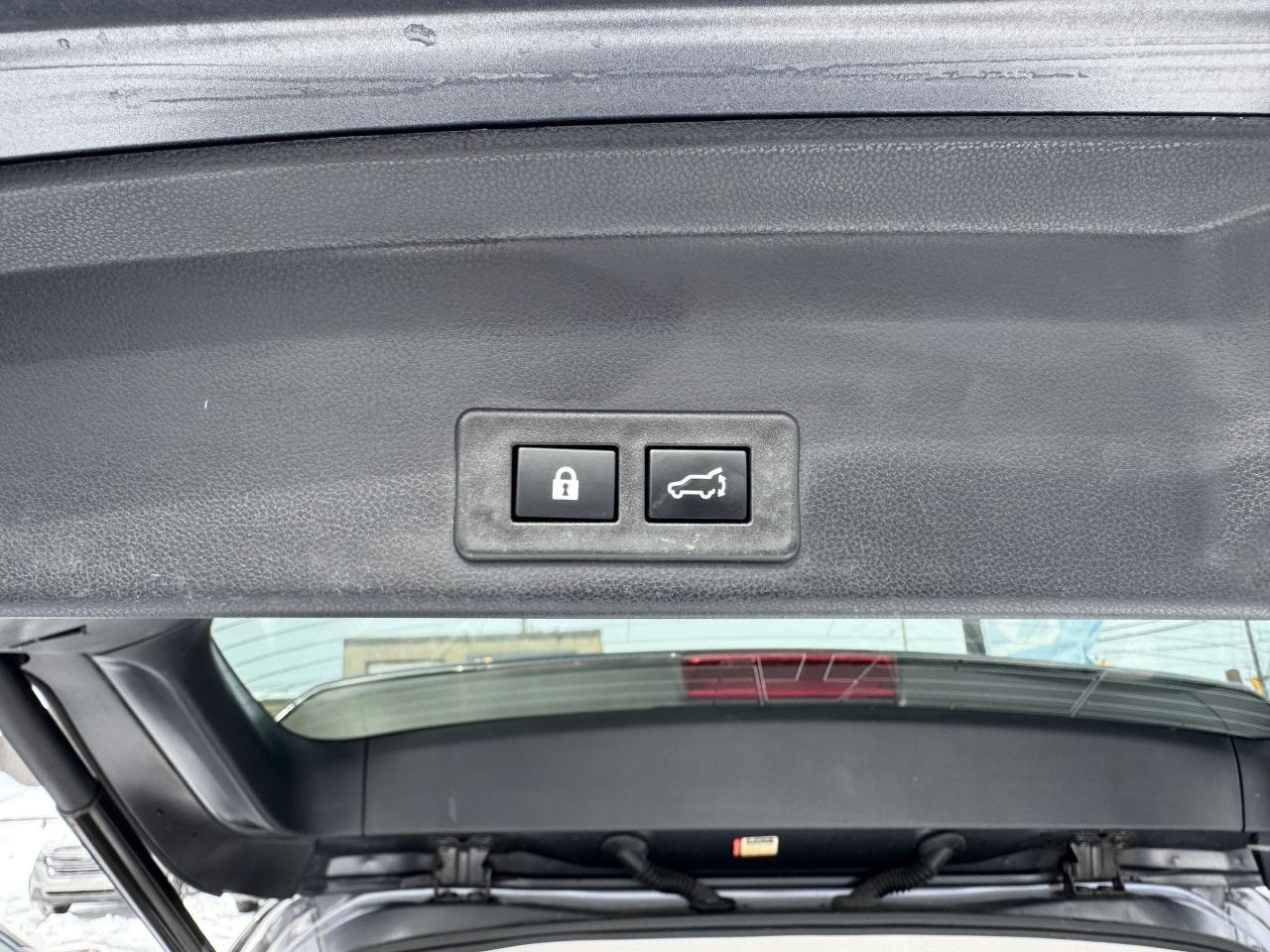 2023 Subaru ASCENT LIMITED   LIMITED   7 SEATS   CLEAN CARFAX   ADAPT Photo