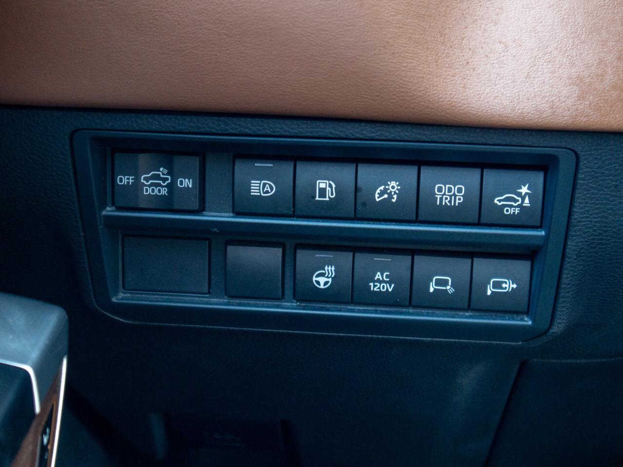 2022 Toyota Tundra Platinum Hybrid- Panoramic Roof   Heads-Up Display Photo