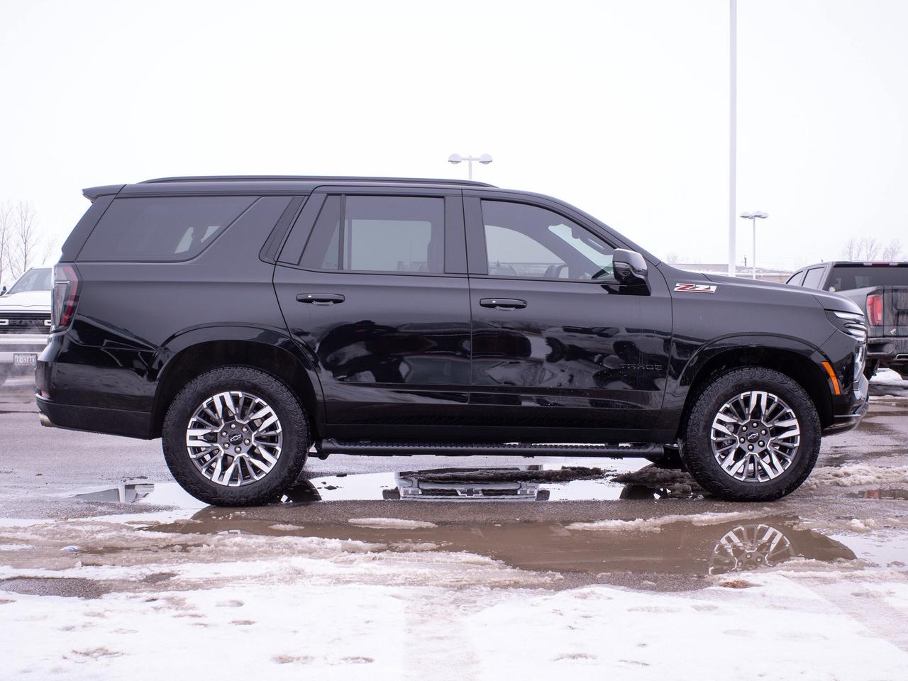 2025 Chevrolet Tahoe Z71 - 17.7-inch Touchscreen Photo