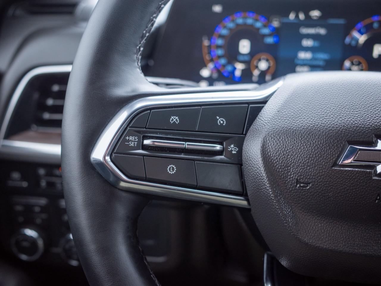 2025 Chevrolet Tahoe Z71 - 17.7-inch Touchscreen Photo