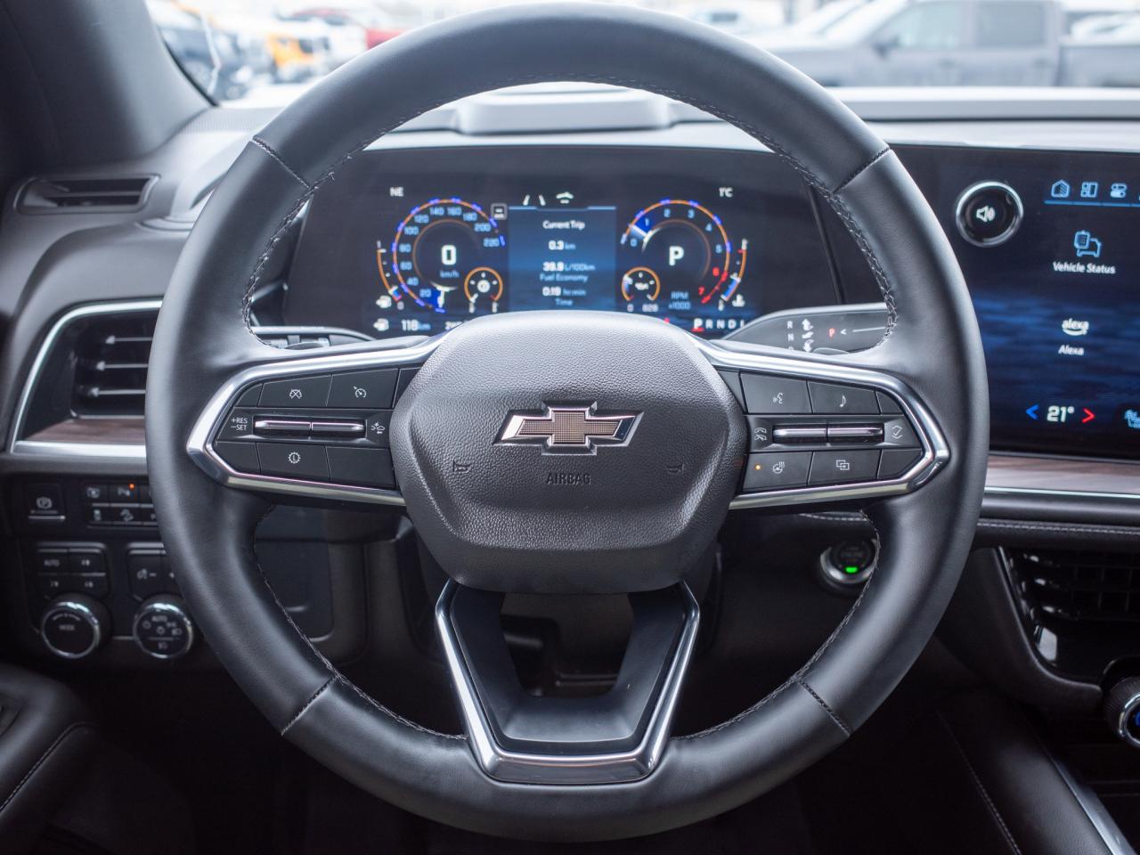 2025 Chevrolet Tahoe Z71 - 17.7-inch Touchscreen Photo