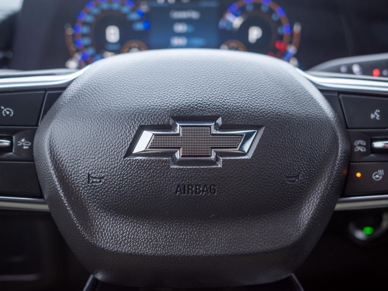 2025 Chevrolet Tahoe Z71 - 17.7-inch Touchscreen Photo