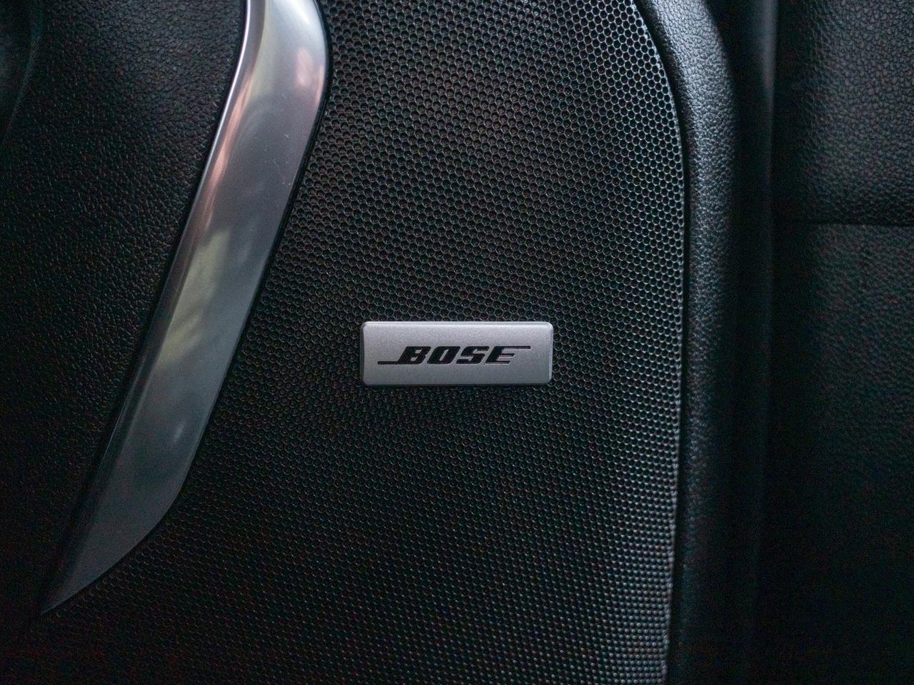 2025 Chevrolet Tahoe Z71 - 17.7-inch Touchscreen Photo