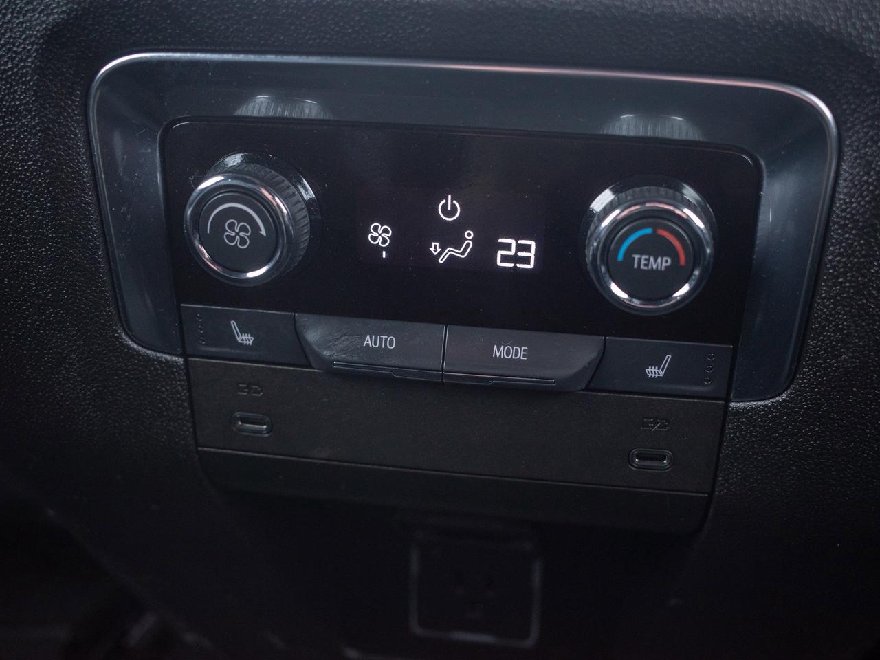 2025 Chevrolet Tahoe Z71 - 17.7-inch Touchscreen Photo