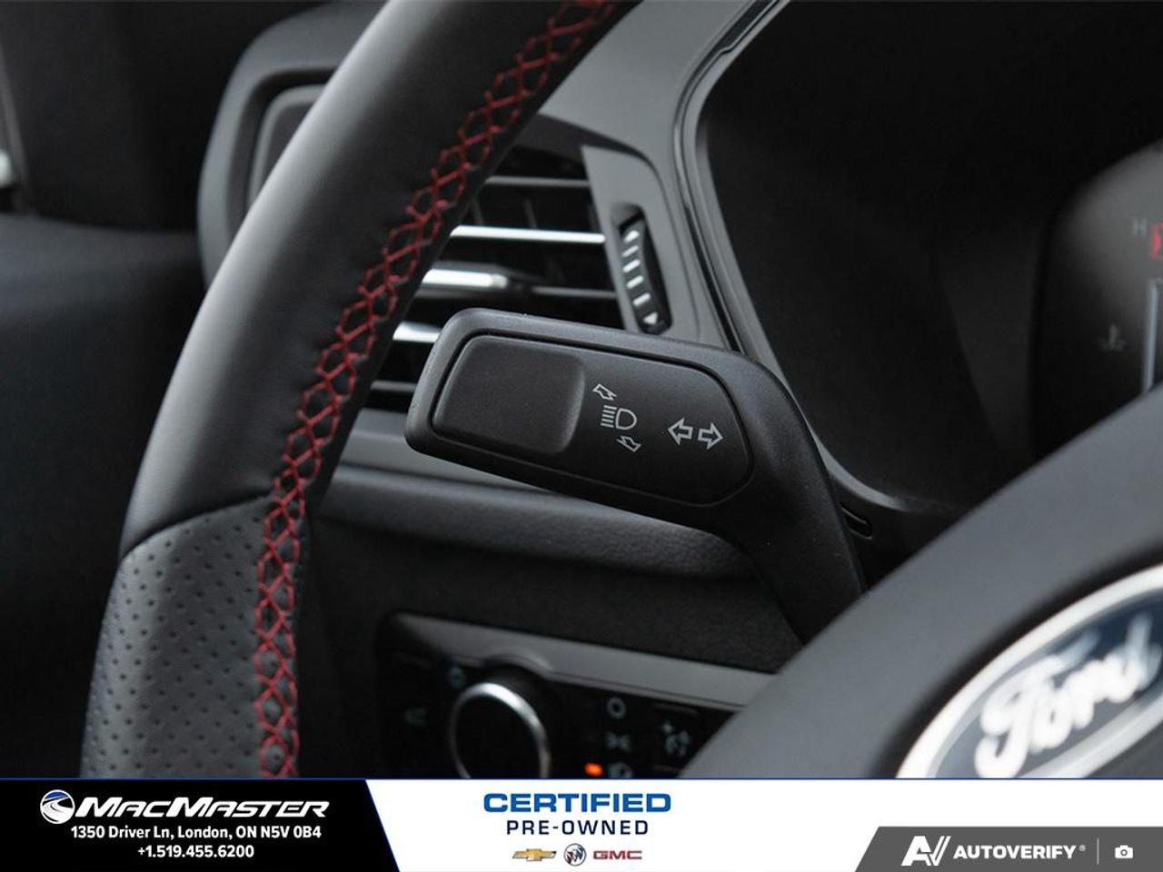 2024 Ford Escape ST-Line 4dr All-Wheel Drive Photo