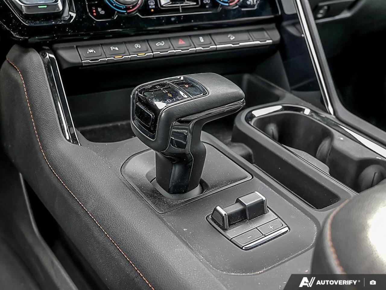 2025 GMC Sierra 1500 Crew Cab Short Box 4-Wheel Drive AT4 Photo