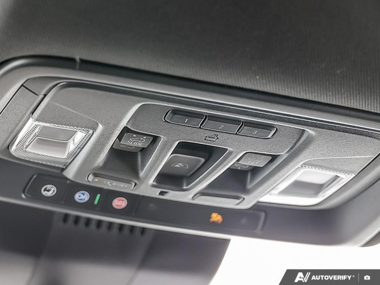 2025 GMC Sierra 1500 Crew Cab Short Box 4-Wheel Drive AT4 Photo