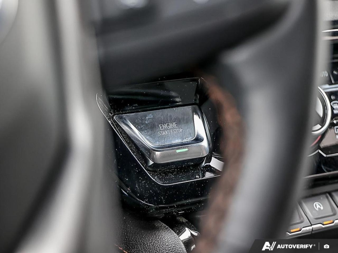 2025 GMC Sierra 1500 Crew Cab Short Box 4-Wheel Drive AT4 Photo