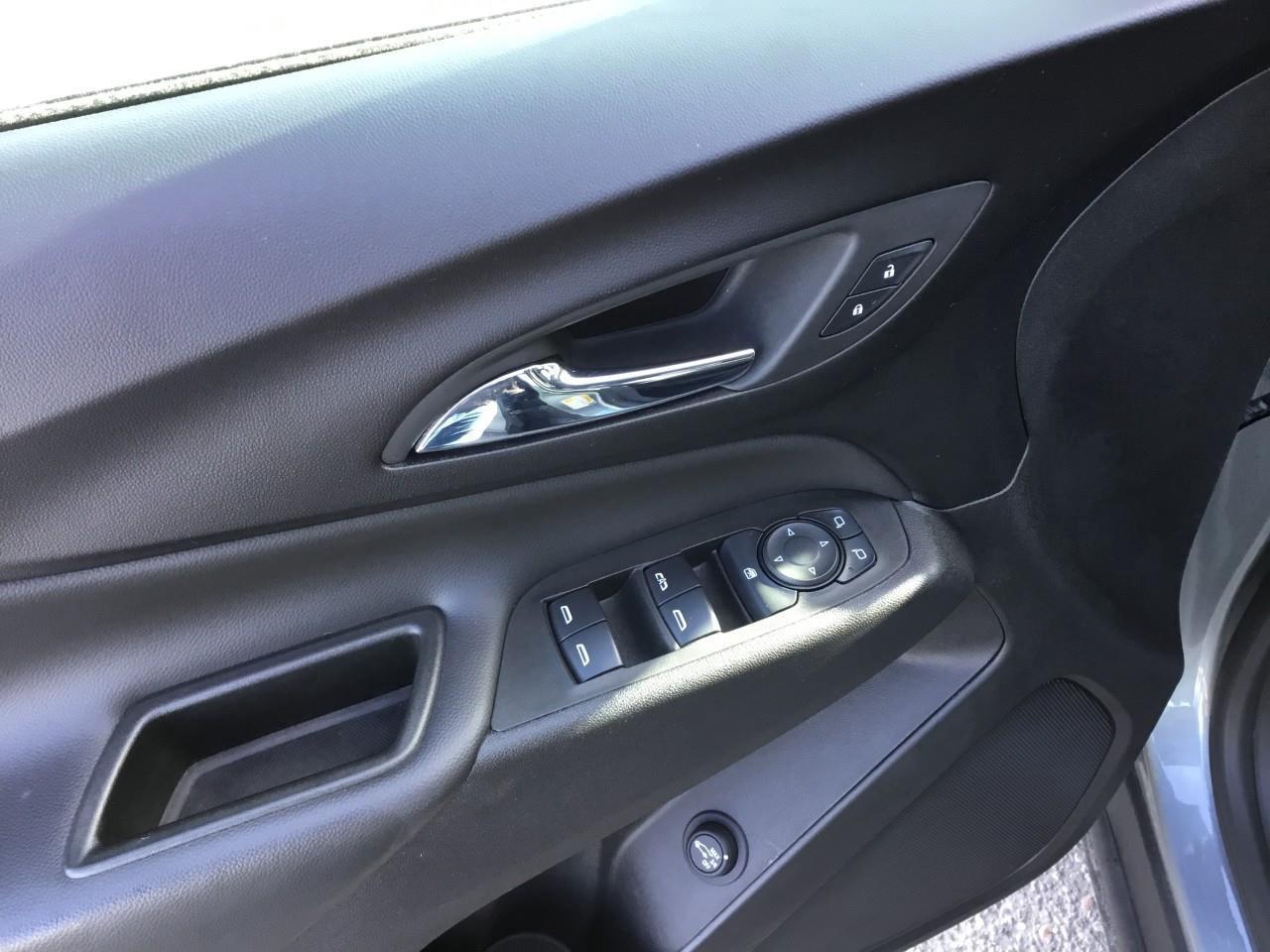 2024 Chevrolet Equinox LT Photo