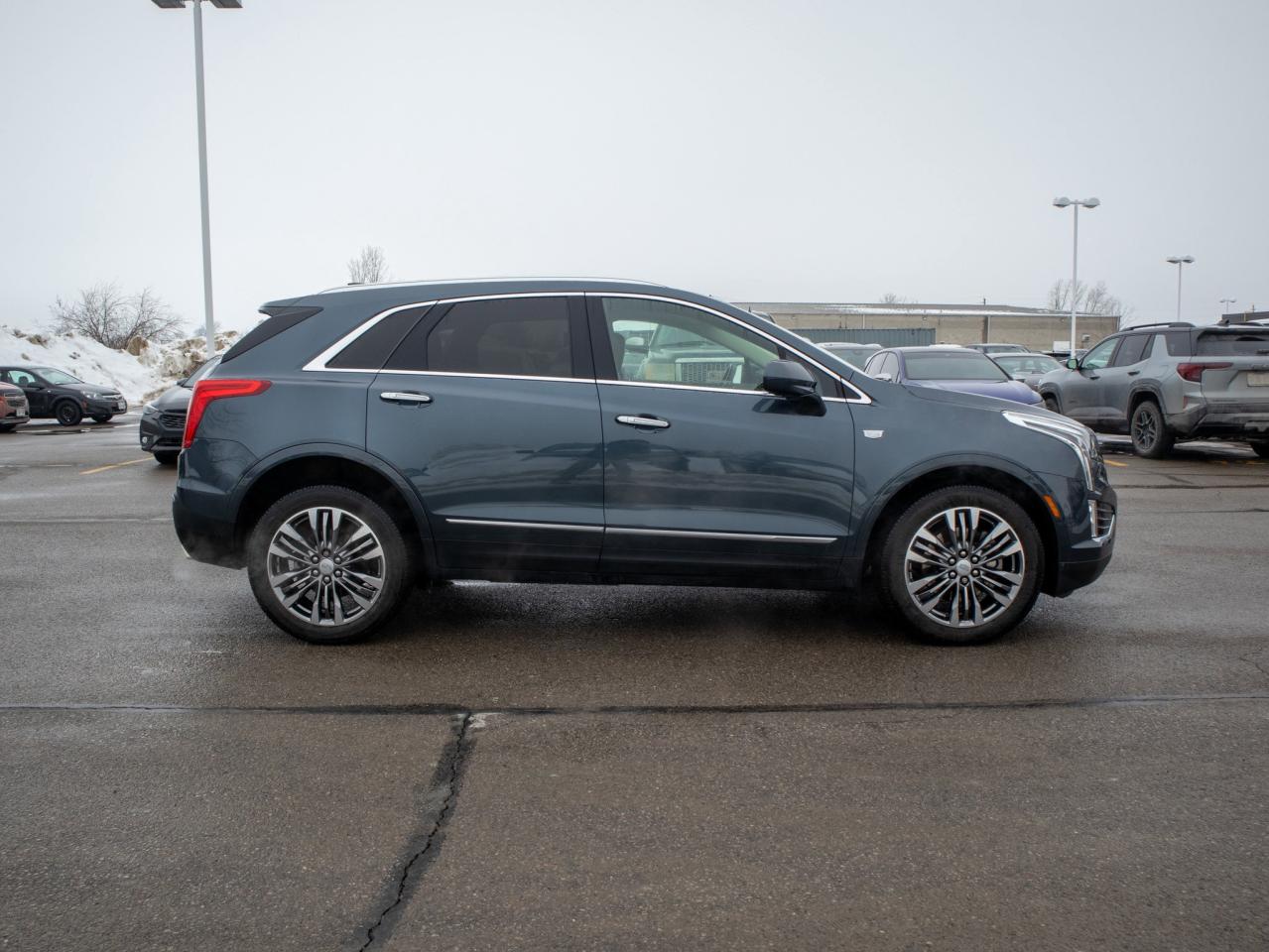2019 Cadillac XT5 Premium Luxury AWD - LOW KM   Seat Memory Photo