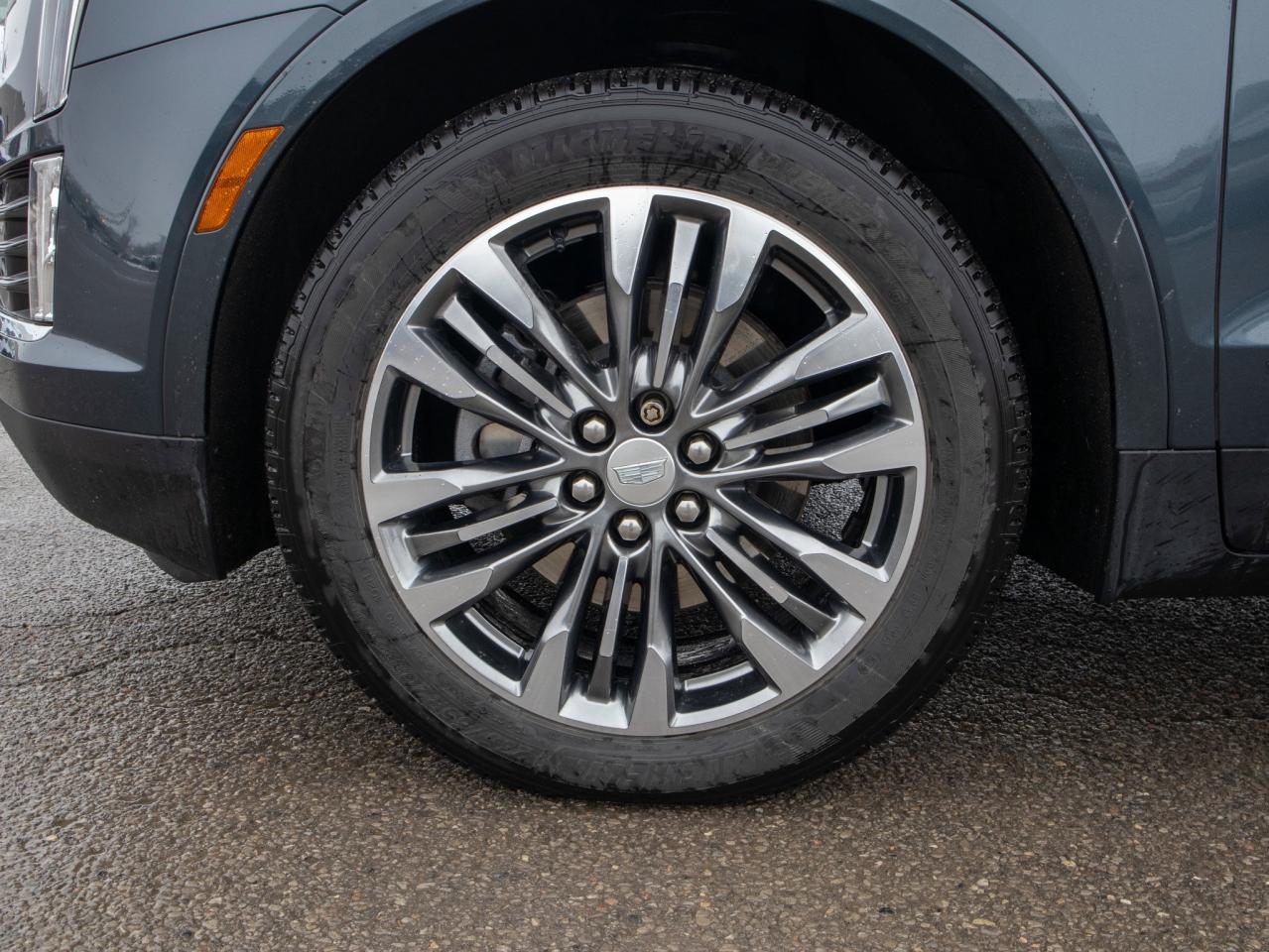 2019 Cadillac XT5 Premium Luxury AWD - LOW KM   Seat Memory Photo