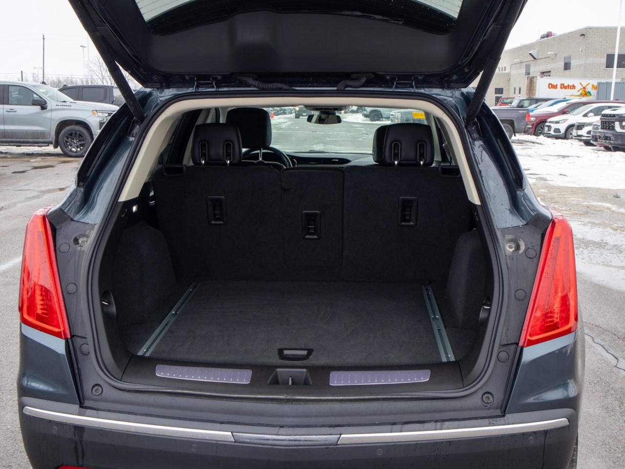 2019 Cadillac XT5 Premium Luxury AWD - LOW KM   Seat Memory Photo