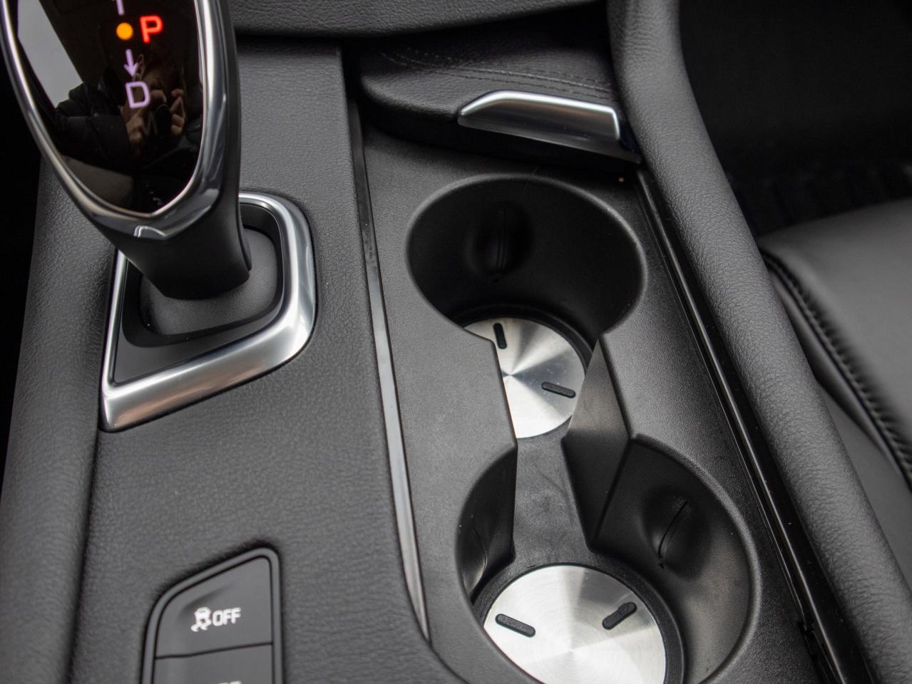 2019 Cadillac XT5 Premium Luxury AWD - LOW KM   Seat Memory Photo