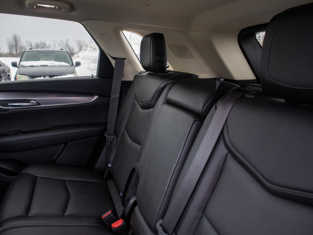 2019 Cadillac XT5 Premium Luxury AWD - LOW KM   Seat Memory Photo
