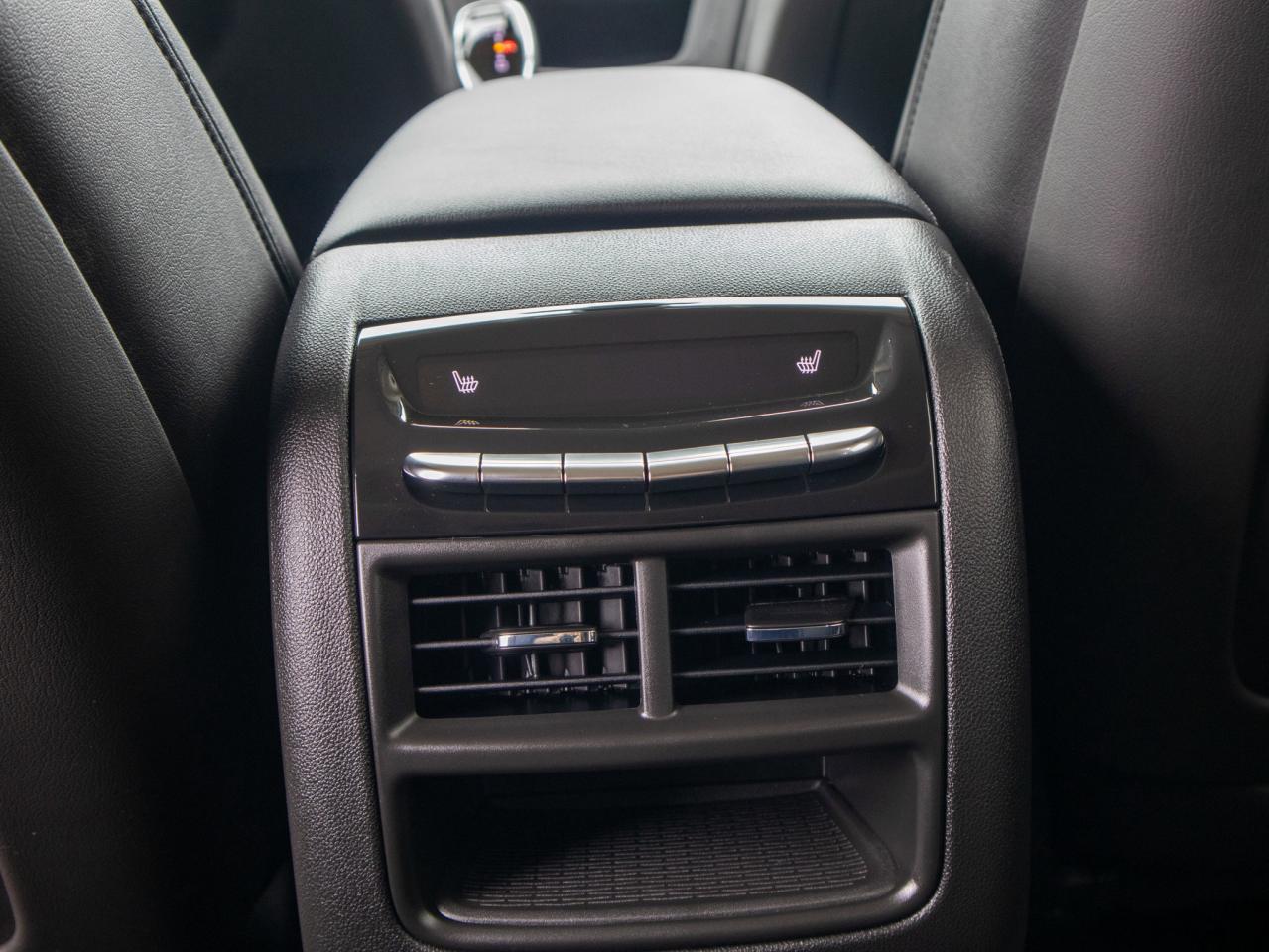 2019 Cadillac XT5 Premium Luxury AWD - LOW KM   Seat Memory Photo