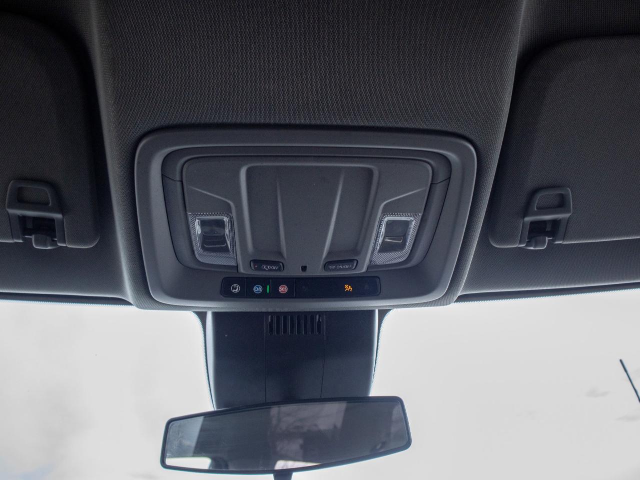 2025 Chevrolet SILVERADO 2500HD LT - Steering Wheel Audio Controls   WiFi Hotspot Photo