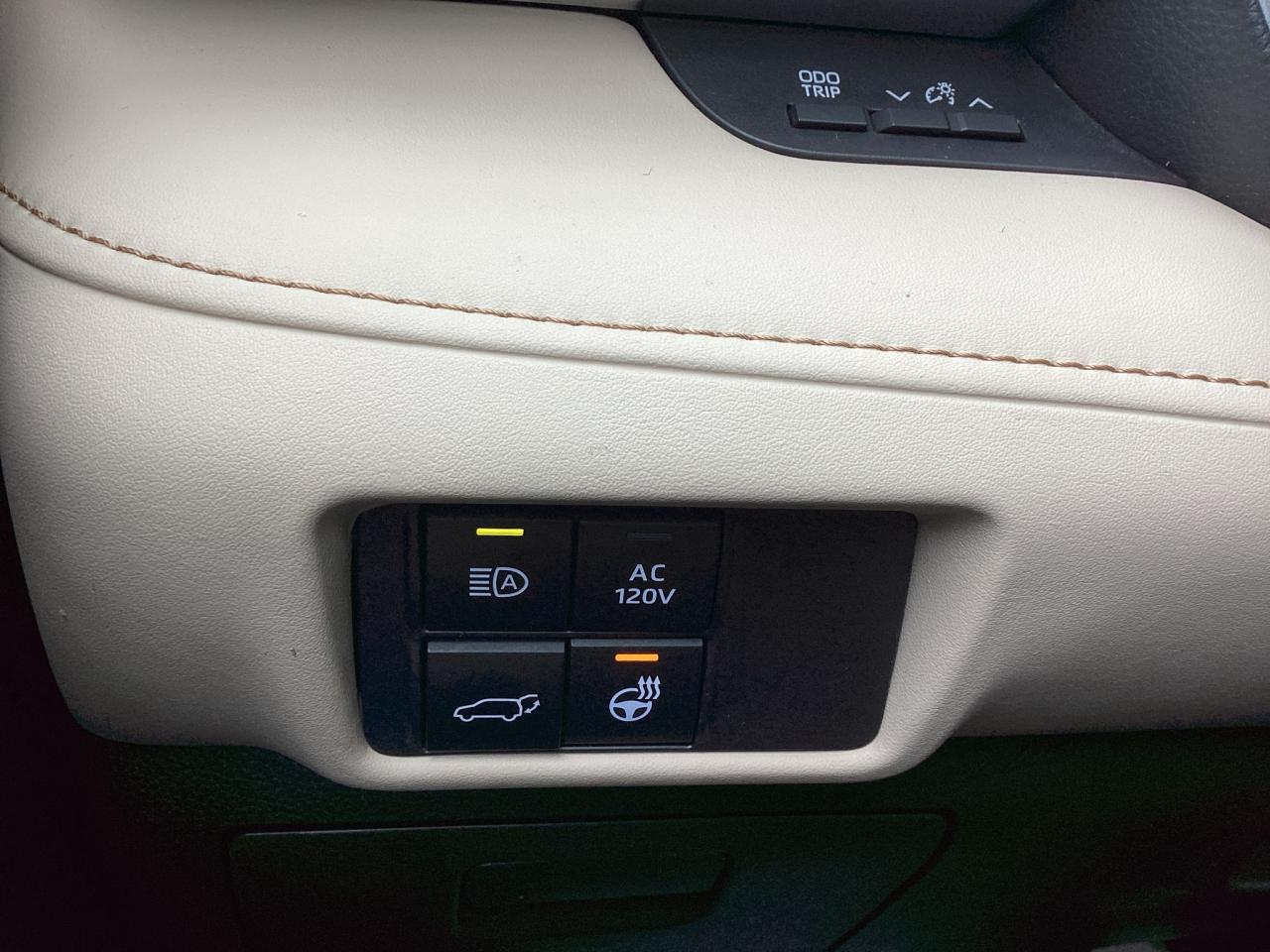 2022 Toyota Highlander HYBRID Limited AWD Photo