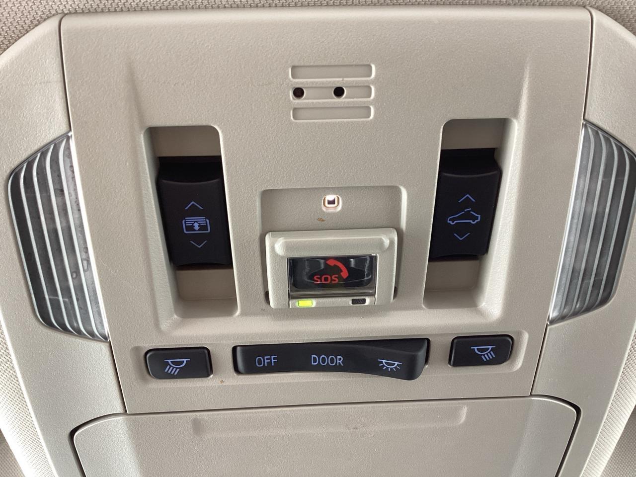 2022 Toyota Highlander HYBRID Limited AWD Photo