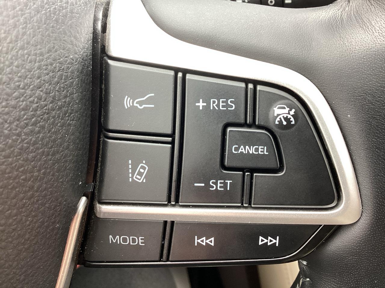2022 Toyota Highlander HYBRID Limited AWD Photo