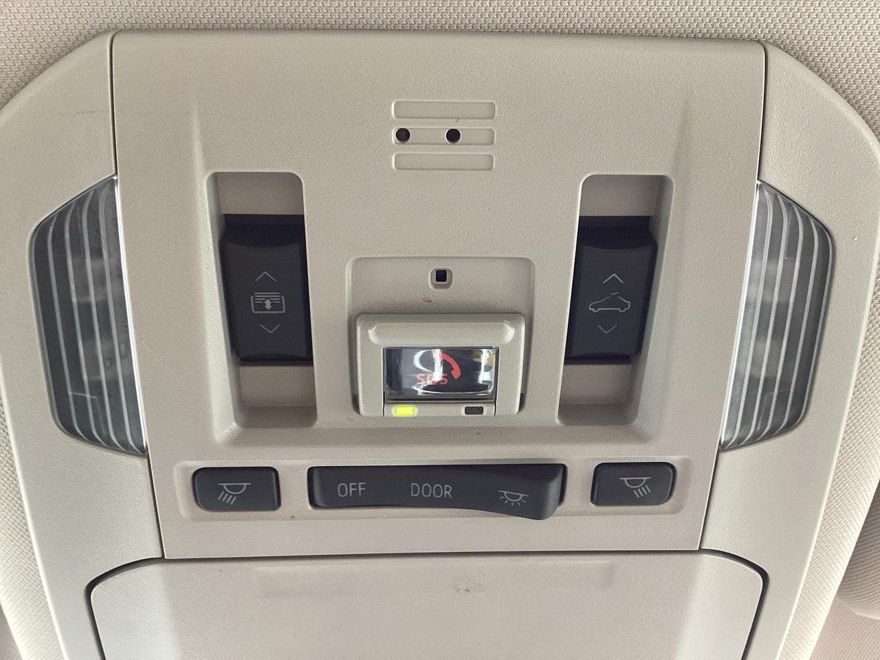 2022 Toyota Highlander HYBRID Limited AWD Photo