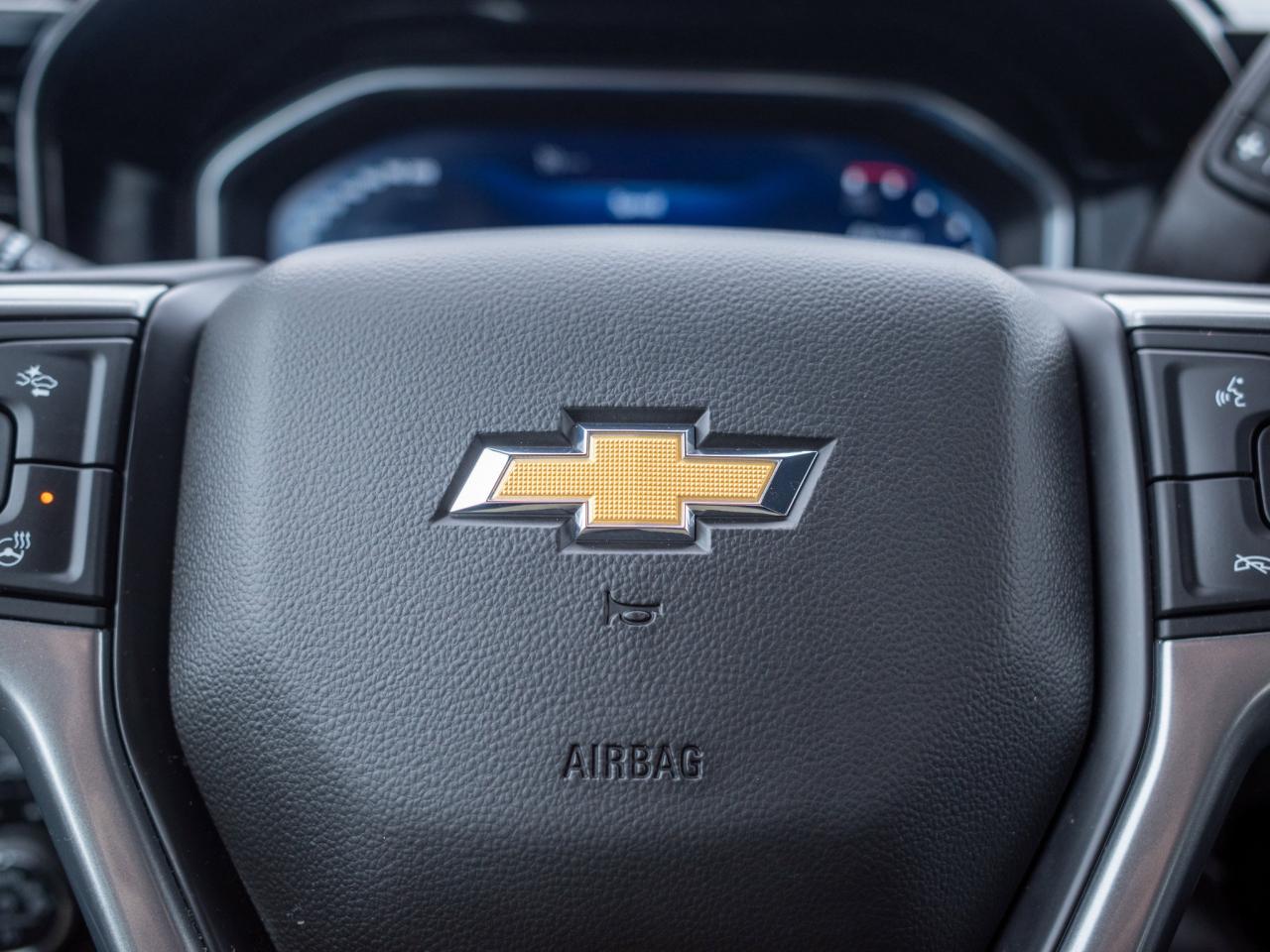 2025 Chevrolet SILVERADO 2500HD LT - WiFi Hotspot   All-Season Tires Photo