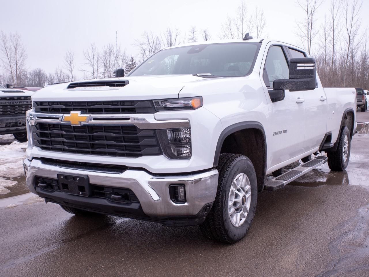 2025 Chevrolet SILVERADO 2500HD LT - WiFi Hotspot   All-Season Tires Photo