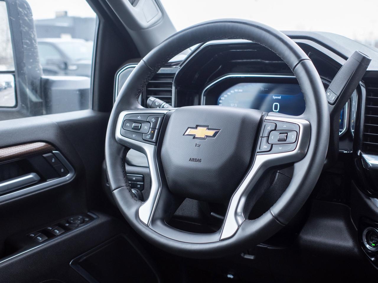 2025 Chevrolet SILVERADO 2500HD LT - WiFi Hotspot   All-Season Tires Photo