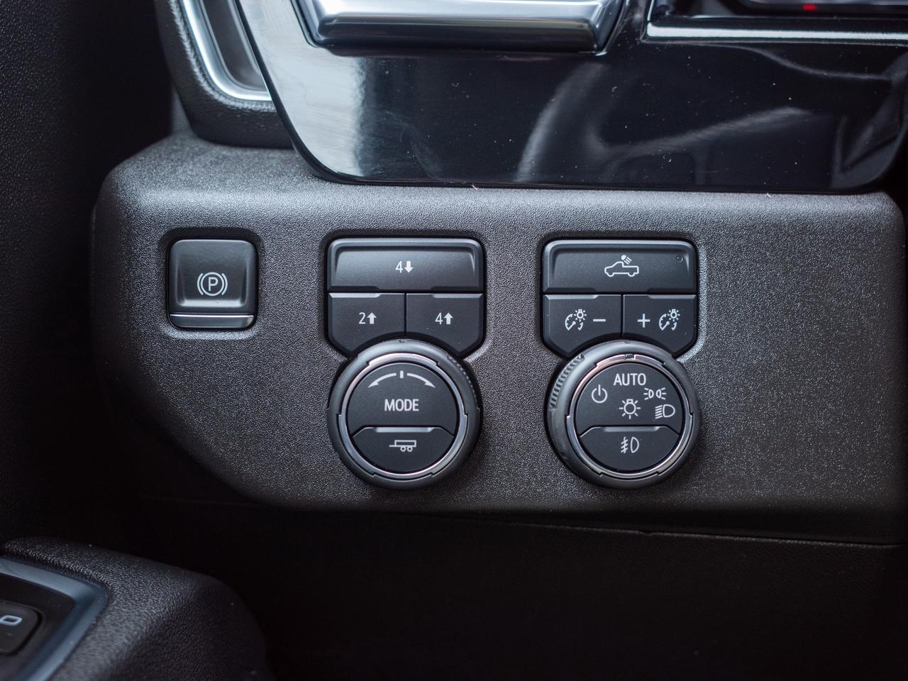 2025 Chevrolet SILVERADO 2500HD LT - WiFi Hotspot   All-Season Tires Photo