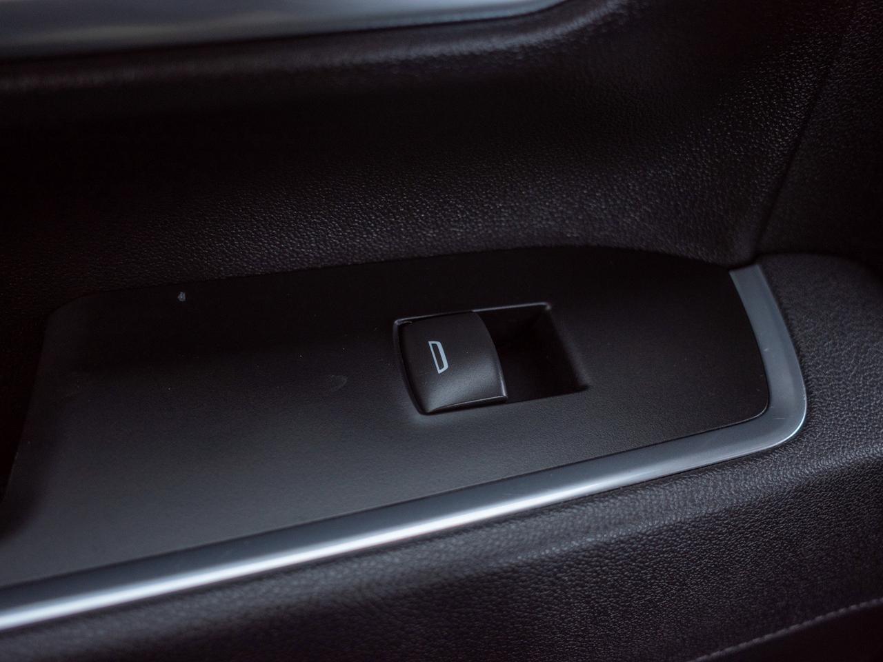 2025 Chevrolet SILVERADO 2500HD LT - WiFi Hotspot   All-Season Tires Photo