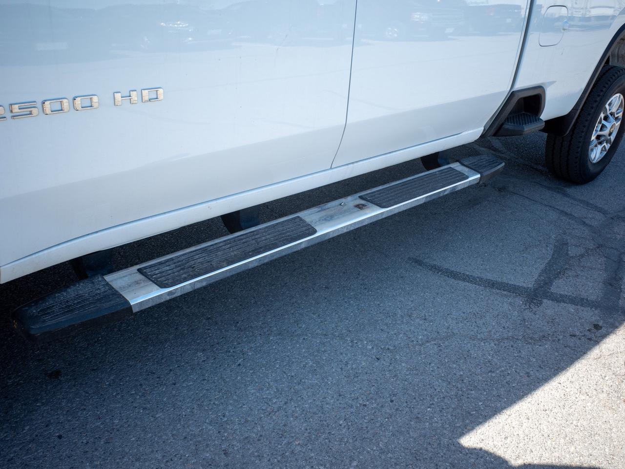 2025 Chevrolet SILVERADO 2500HD LT - WiFi Hotspot   All-Season Tires Photo
