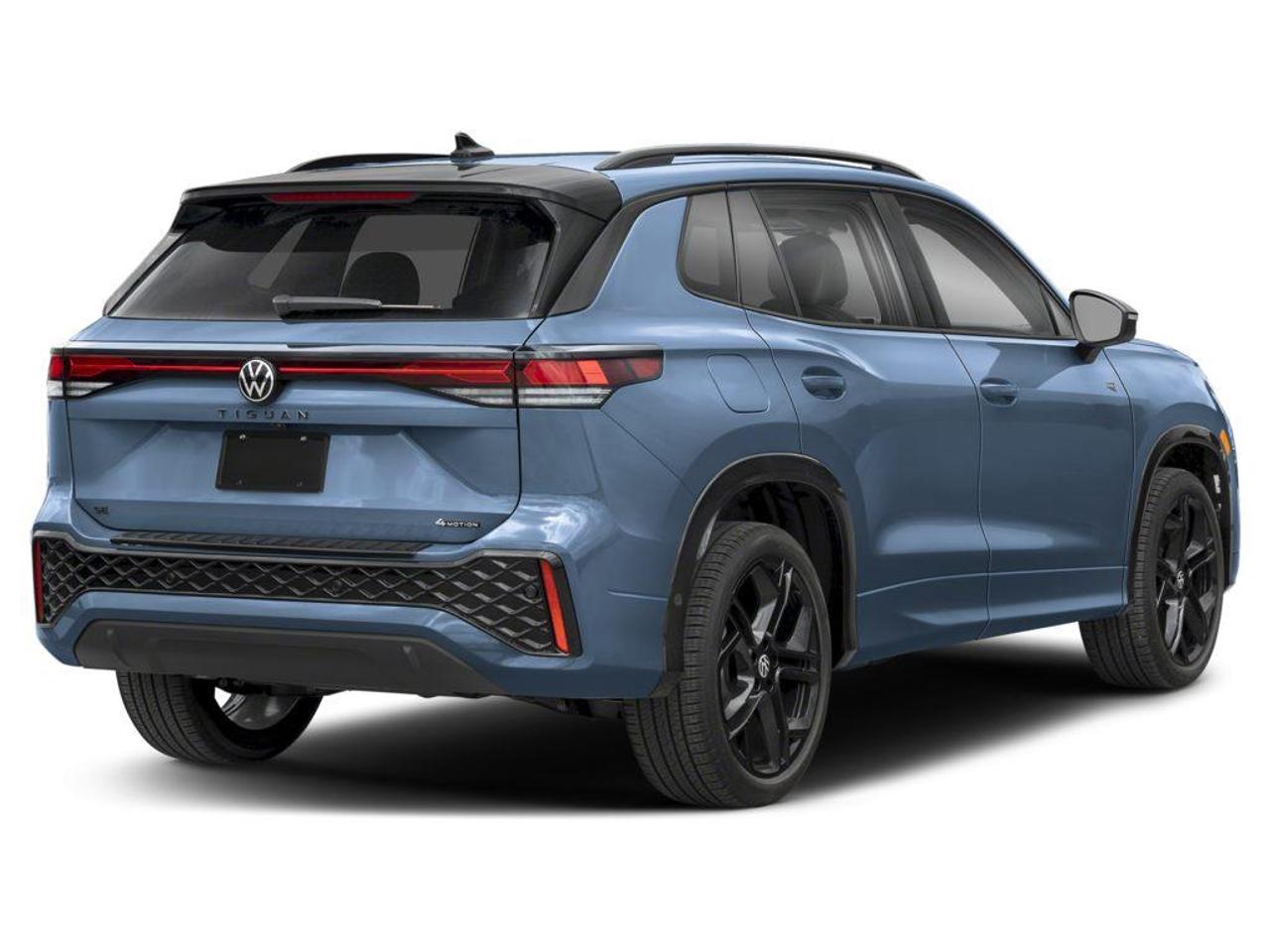 2026 Volkswagen Tiguan Comfortline R-Line Black Edition 4dr All-Wheel Drive 4MOTION Photo2