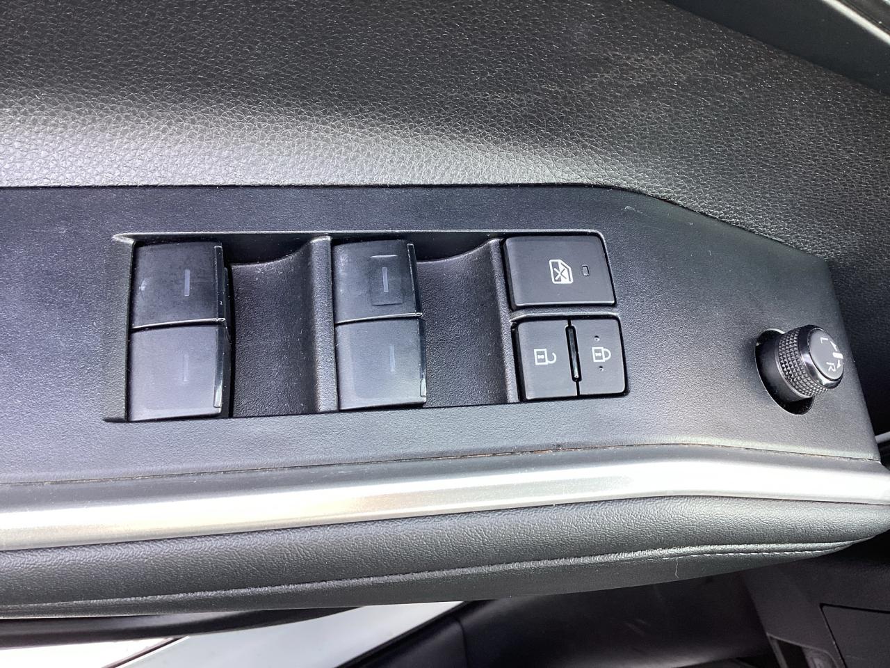 2024 Toyota Highlander XLE AWD Photo