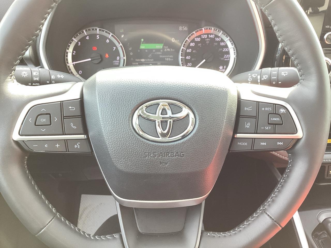 2024 Toyota Highlander XLE AWD Photo