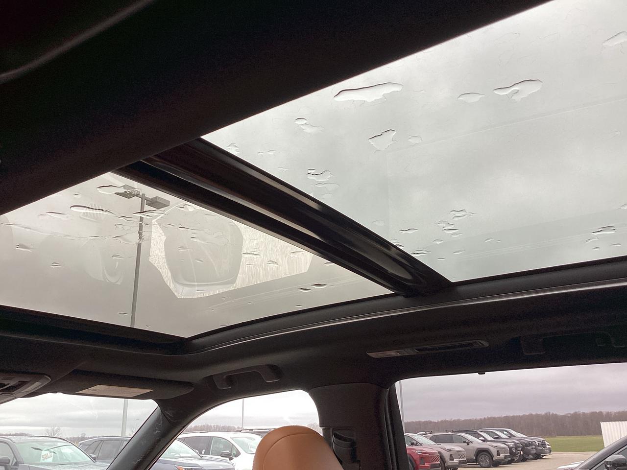 2022 Toyota Highlander LIMITED AWD Photo