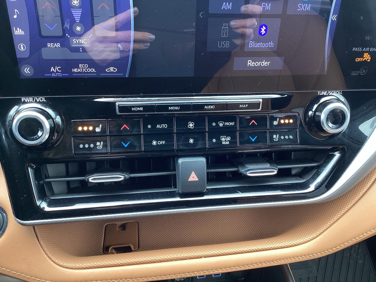 2022 Toyota Highlander LIMITED AWD Photo