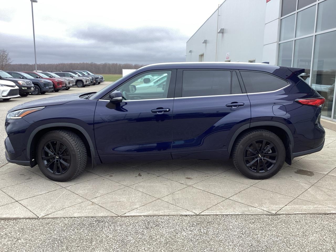 2022 Toyota Highlander LIMITED AWD Photo