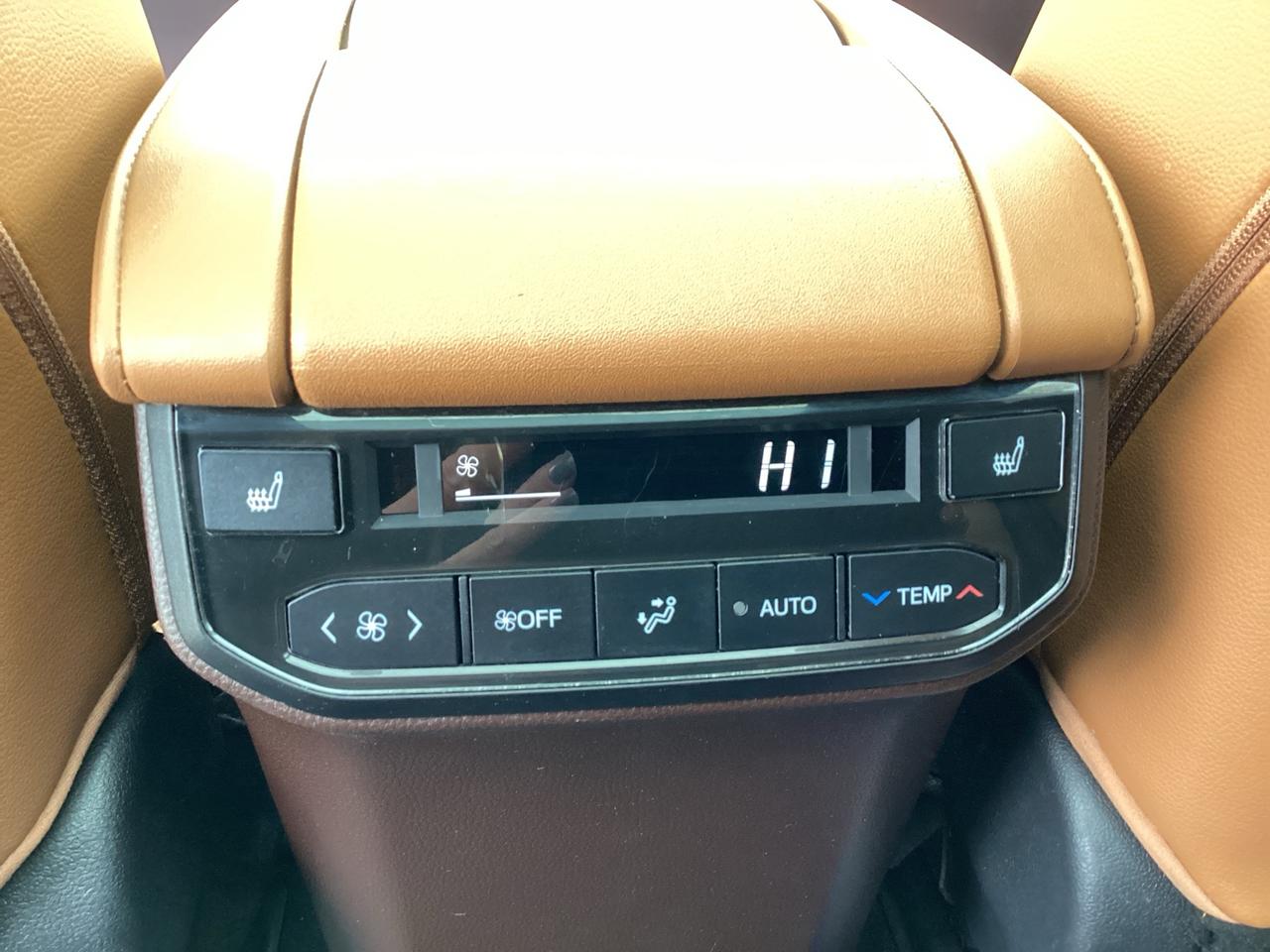 2022 Toyota Highlander LIMITED AWD Photo